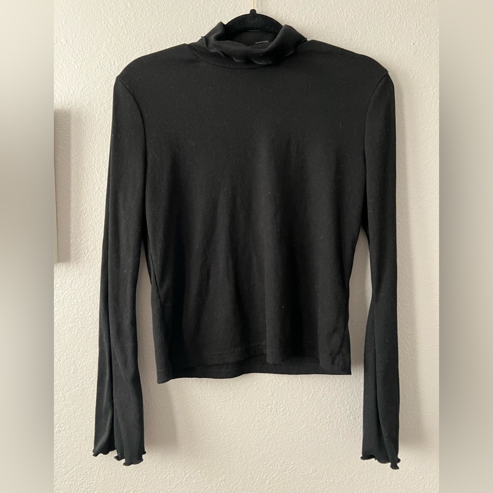 SHEIN Black Long Sleeve Top